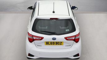 Toyota Yaris 1.5 VVT-h Icon Tech E-CVT Euro 6 (s/s) 5dr