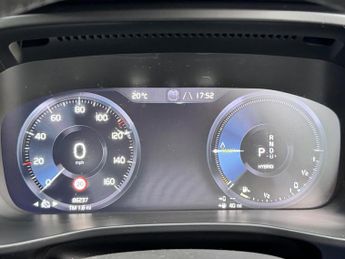 Volvo XC40 1.5h T5 Twin Engine Recharge 10.7kWh Inscription Pro Auto Euro 6
