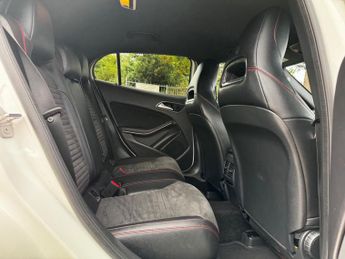 Mercedes-Benz GLA 1.6 GLA200 AMG Line 7G-DCT Euro 6 (s/s) 5dr