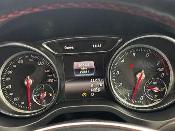 Mercedes-Benz GLA 1.6 GLA200 AMG Line 7G-DCT Euro 6 (s/s) 5dr