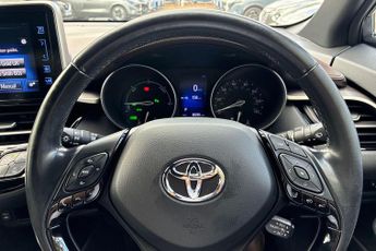 Toyota C-hr 1.8 Hybrid Excel 5dr CVT