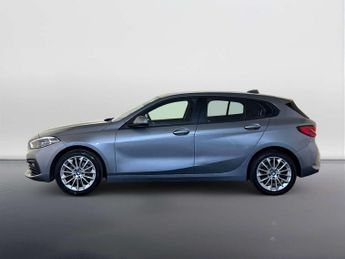 BMW 1 Series 1.5 118i SE (LCP) Hatchback 5dr Petrol DCT Euro 6 (s/s) (136 ps)