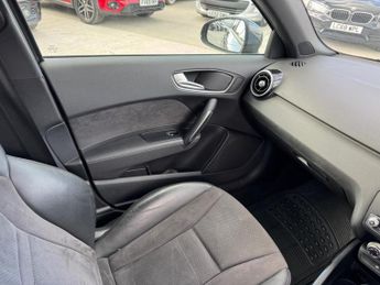 Audi A1 1.4 TFSI Black Edition Sportback S Tronic Euro 6 (s/s) 5dr (Nav)
