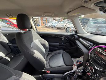MINI Hatch 2.0 Cooper S Auto Euro 6 (s/s) 3dr