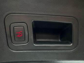 Tesla Model S 90D (Dual Motor) Auto 4WD 5dr