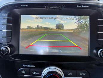 Kia Soul 1.6 GDi Connect Plus Euro 6 5dr