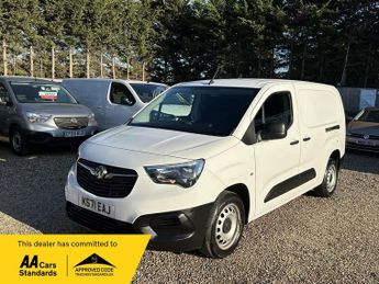 Vauxhall Combo 1.5 Turbo D 2300 Dynamic L2 H1 Euro 6 4dr