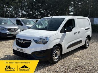 Vauxhall Combo 1.5 Turbo D 2300 Dynamic L2 H1 Euro 6 4dr
