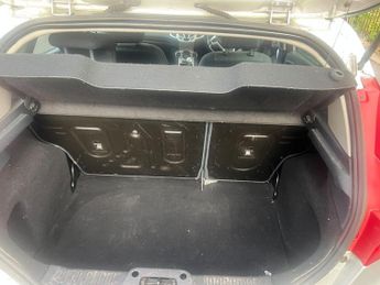 Ford Fiesta 1.25 Zetec 5dr