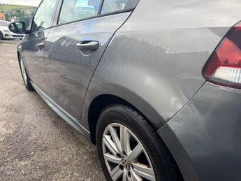 Volkswagen Golf 1.6 TDI BlueMotion Euro 5 (s/s) 5dr