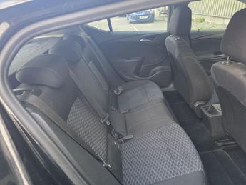 Vauxhall Astra 1.0i Turbo ecoFLEX Design Euro 6 (s/s) 5dr