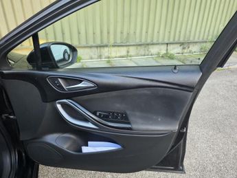 Vauxhall Astra 1.0i Turbo ecoFLEX Design Euro 6 (s/s) 5dr