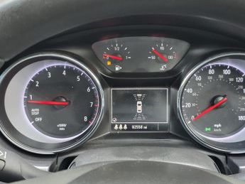 Vauxhall Astra 1.0i Turbo ecoFLEX Design Euro 6 (s/s) 5dr