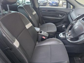 Renault Grand Scenic 1.5 dCi ENERGY Dynamique TomTom Euro 5 (s/s) 5dr