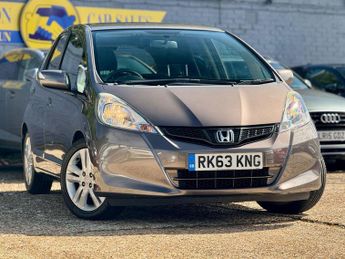 Honda Jazz 1.4 i-VTEC ES Plus CVT Euro 5 5dr