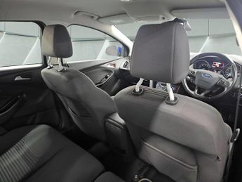 Ford Focus 1.0T EcoBoost Zetec Edition Auto Euro 6 (s/s) 5dr
