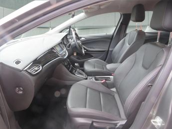 Vauxhall Astra 1.4i Turbo Elite Nav Auto Euro 6 (s/s) 5dr