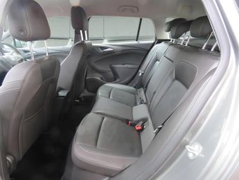Vauxhall Astra 1.4i Turbo Elite Nav Auto Euro 6 (s/s) 5dr