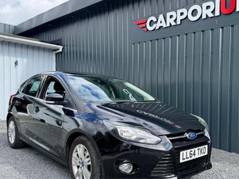Ford Focus 1.0T EcoBoost Titanium Navigator Euro 5 (s/s) 5dr