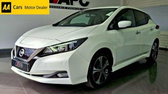 Nissan Leaf 40kWh N-Connecta Hatchback 5dr Electric Auto (150 ps) 2KEY+NAV+3