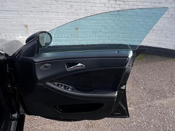 Mercedes-Benz CLS 3.0 CLS320 CDI Coupe 7G-Tronic 4dr