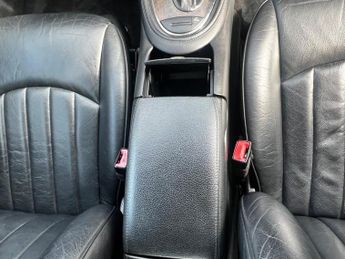 Mercedes-Benz CLS 3.0 CLS320 CDI Coupe 7G-Tronic 4dr