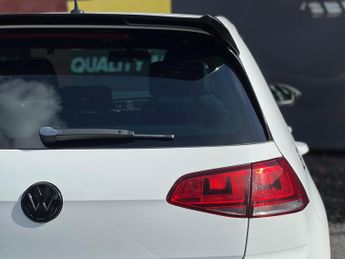 Volkswagen Golf 1.4 TSI BlueMotion Tech ACT R-Line DSG Euro 6 (s/s) 5dr