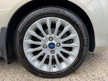 Ford B-Max 1.6 Titanium Powershift Euro 5 5dr