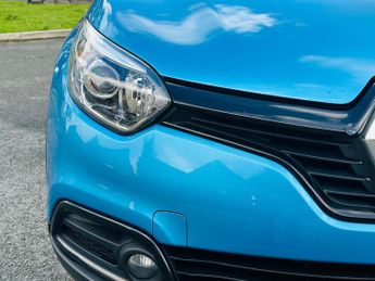 Renault Captur 1.5 dCi Dynamique S MediaNav SUV 5dr Diesel EDC Euro 5 (90 ps)