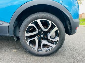 Renault Captur 1.5 dCi Dynamique S MediaNav SUV 5dr Diesel EDC Euro 5 (90 ps)