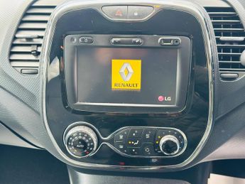Renault Captur 1.5 dCi Dynamique S MediaNav SUV 5dr Diesel EDC Euro 5 (90 ps)