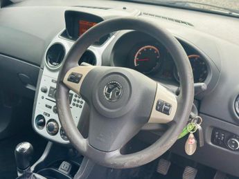 Vauxhall Corsa 1.4 16V Energy Hatchback 3dr Petrol Manual Euro 5 (A/C) (100 ps)
