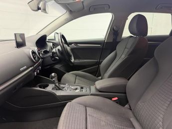 Audi A3 2.0 TDI Sport Sportback S Tronic quattro Euro 6 (s/s) 5dr (Nav)