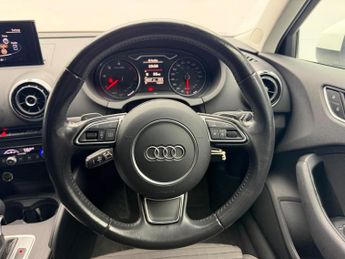 Audi A3 2.0 TDI Sport Sportback S Tronic quattro Euro 6 (s/s) 5dr (Nav)