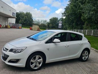 Vauxhall Astra 1.4 16v SRi Euro 5 5dr
