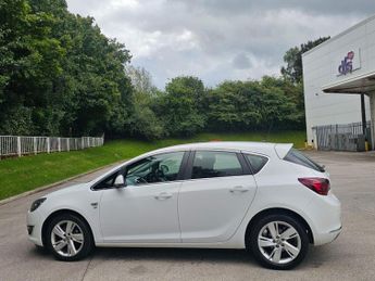 Vauxhall Astra 1.4 16v SRi Euro 5 5dr