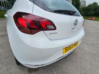 Vauxhall Astra 1.4 16v SRi Euro 5 5dr