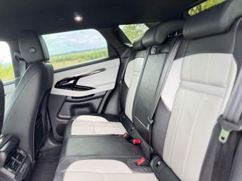 LAND ROVER RANGE ROVER EVOQUE 2.0 D150 R-Dynamic S SUV 5dr Diesel Auto 4WD Euro 6 (s/s) (150 p