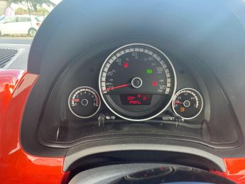 Volkswagen up! 1.0 High up! ASG Euro 5 5dr