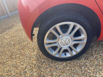 Volkswagen up! 1.0 High up! ASG Euro 5 5dr