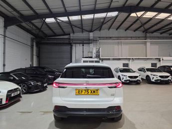 MG MG HS 1.5 T-GDI 24.7kWh Trophy Auto Euro 6 (s/s) 5dr