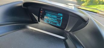Ford Kuga 2.0 TDCi Zetec Powershift AWD Euro 5 5dr
