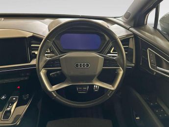 Audi Q4 e-tron 40 S line Sportback 5dr Electric Auto 82kWh (204 ps)