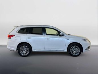 Mitsubishi Outlander 2.4h TwinMotor 13.8kWh Exceed Safety SUV 5dr Petrol Plug-in Hybr