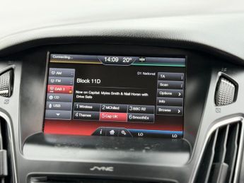 Ford Focus 1.0T EcoBoost Titanium X Auto Euro 6 (s/s) 5dr