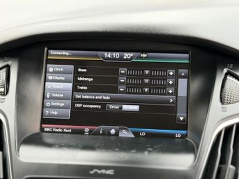 Ford Focus 1.0T EcoBoost Titanium X Auto Euro 6 (s/s) 5dr