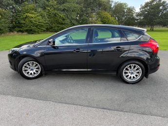 Ford Focus 1.6 Titanium Powershift Euro 5 5dr
