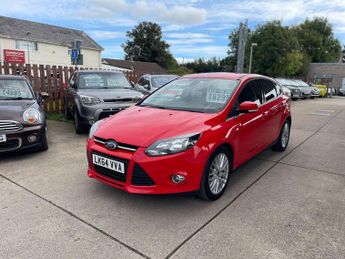Ford Focus 1.6 Zetec Navigator Powershift Euro 5 5dr
