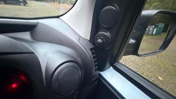 Fiat Qubo 1.3 MultiJet My Life Dualogic Euro 5 (s/s) 5dr