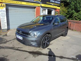 Volkswagen Tiguan 2.0 TDI SE Navigation DSG 4Motion Euro 6 (s/s) 5dr